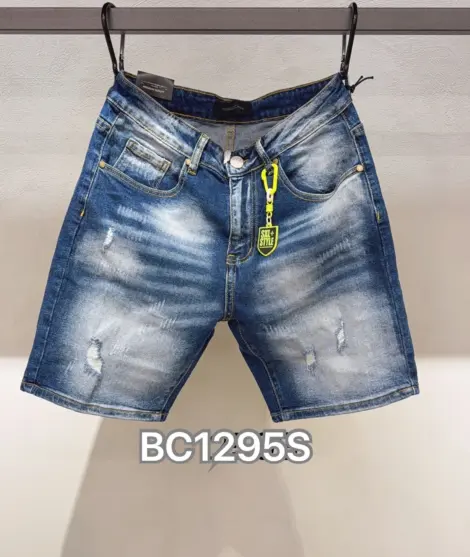 Bermmuda jeans uni bleu délavé homme avec effet déchiré