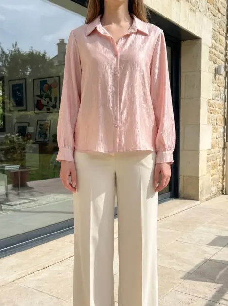 Chemise fluide à texture brillante