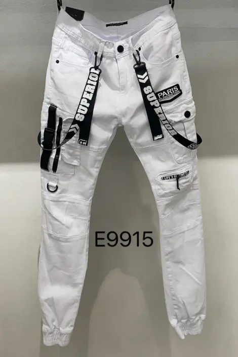 Pantalon jean blanc style cargo