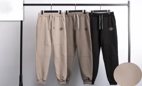 Pantalon jogging uni homme avec cordon de serrage