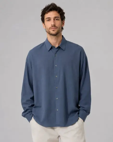 Chemise Marine Élégance Fluide