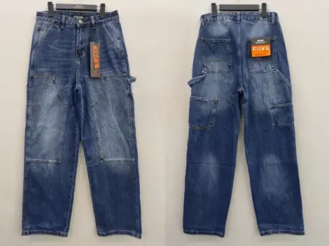 Jean bleu simple avec poches BAGGY FIT
