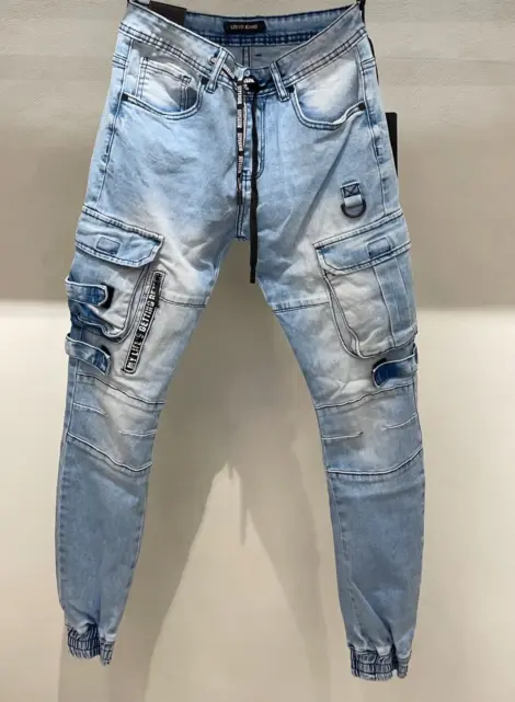 Jean bleu uni homme avec poches style cargo SLIM FIT