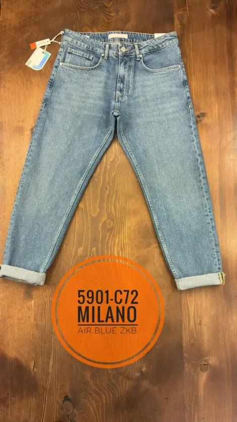 Jean uni homme bleu clair SLIM TAPERED