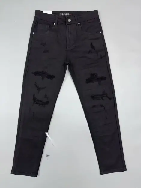 Jean uni noir homme légèrement déchiré coupe SLIM FIT