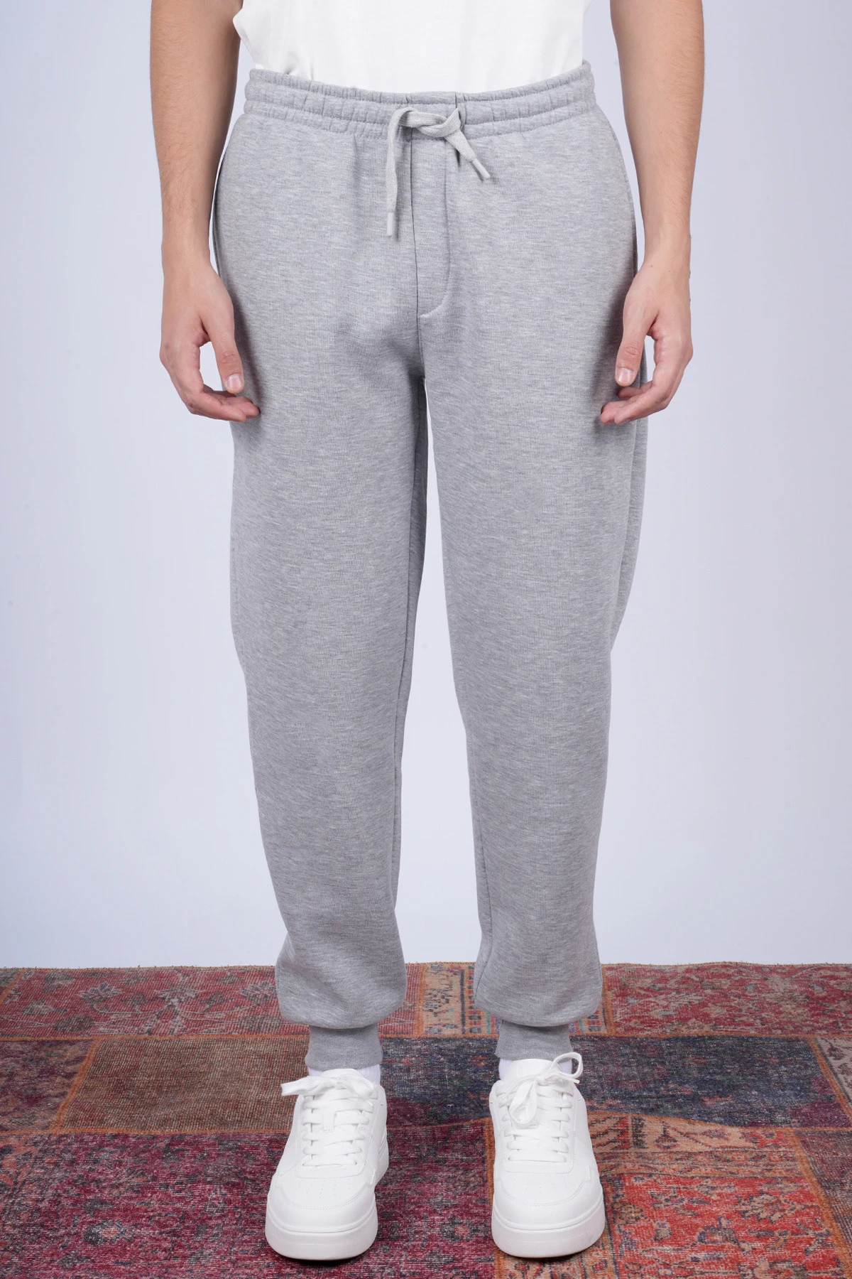 jogging-gris-chine-essential_gris_6a1048570e89f