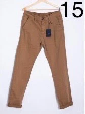 Pantalon chinos coupe regular simple uni