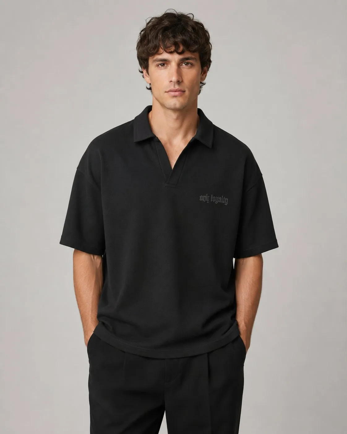 polo-noir-open-collar-minimal_noir_6a35227c47ed1