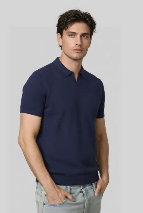 Polo uni homme col v, mailles côtelée à manches courtes
