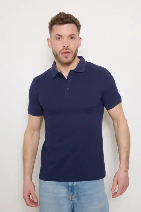 Polo uni homme simple col boutonné matière coton piqué