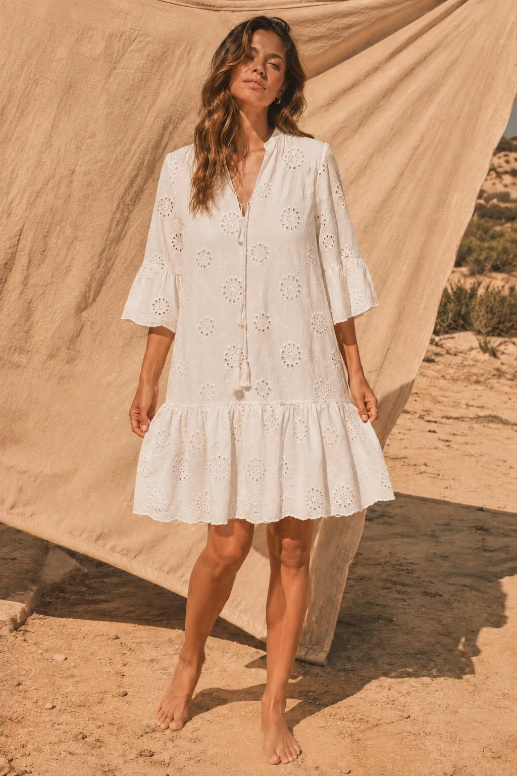 robe-en-broderie-anglaise_blanc_6a0dcc0b664d1