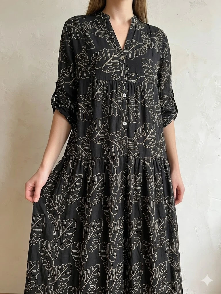 robe_noir_69e0f054c48bb