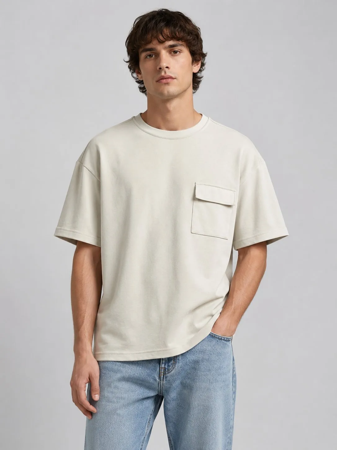 t-shirt-beige-poche-rabat_beige_6a0d79f890c7f