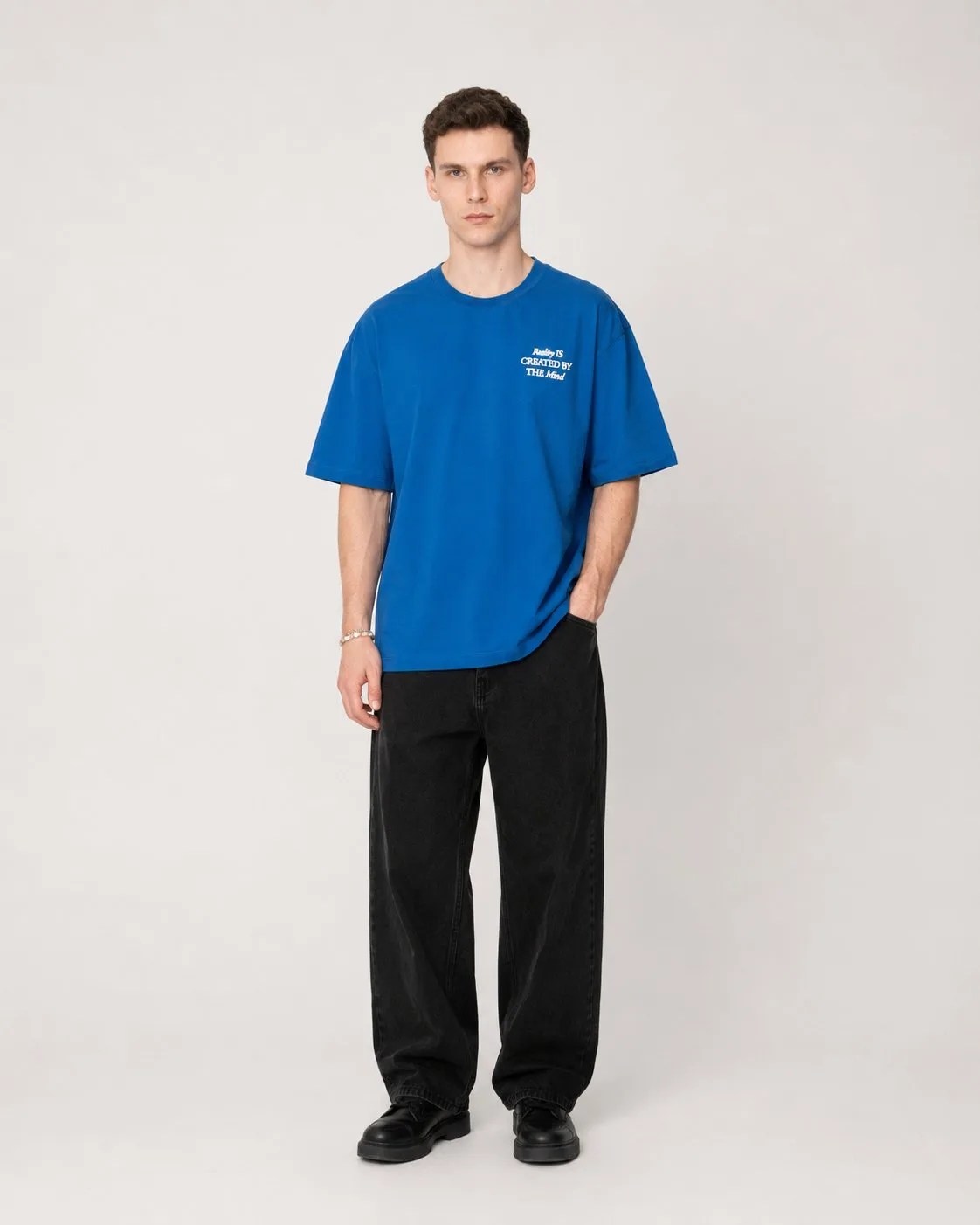t-shirt-bleu-graphic-street_bleu-roi_6a0ec28d2e0e3
