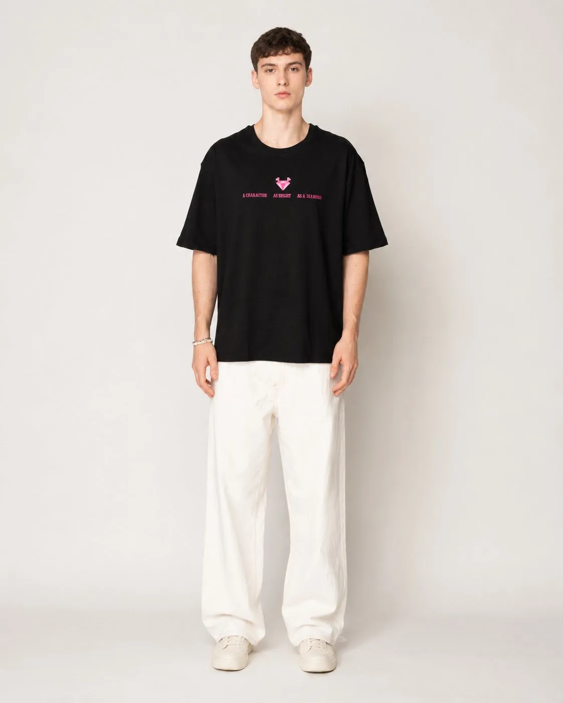 t-shirt-graphique-dos_noir_6a0ec7095f928