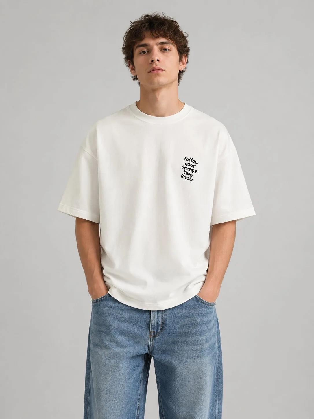 t-shirt-graphique-moderne_blanc_6a0edc0394981