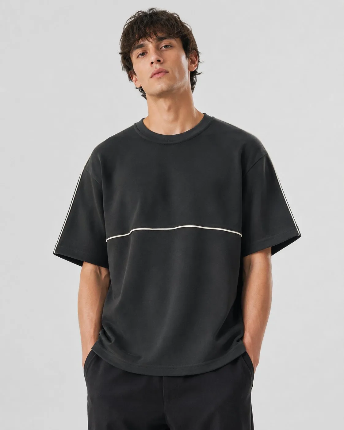 t-shirt-noir-bande-contrastee_noir_6a16ce4798d04