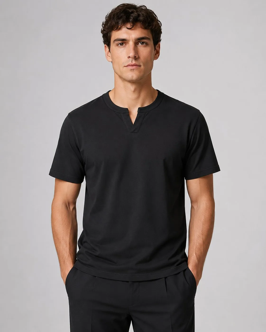 t-shirt-noir-open-collar-minimal_noir_6a354951df0bd
