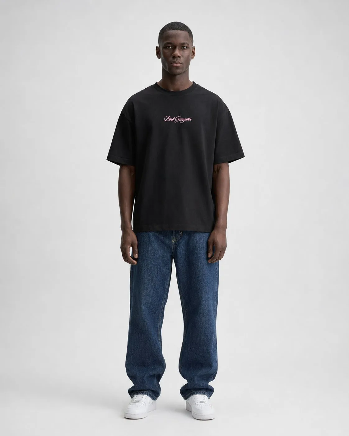 t-shirt-noir-oversize-graphic_noir_6a1050a19efb5