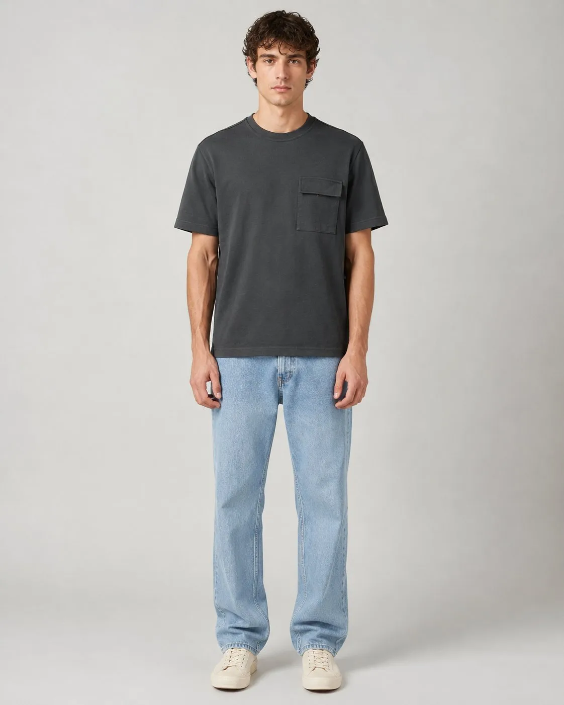 t-shirt-noir-poche-minimal_noir_6a184ea54c0da