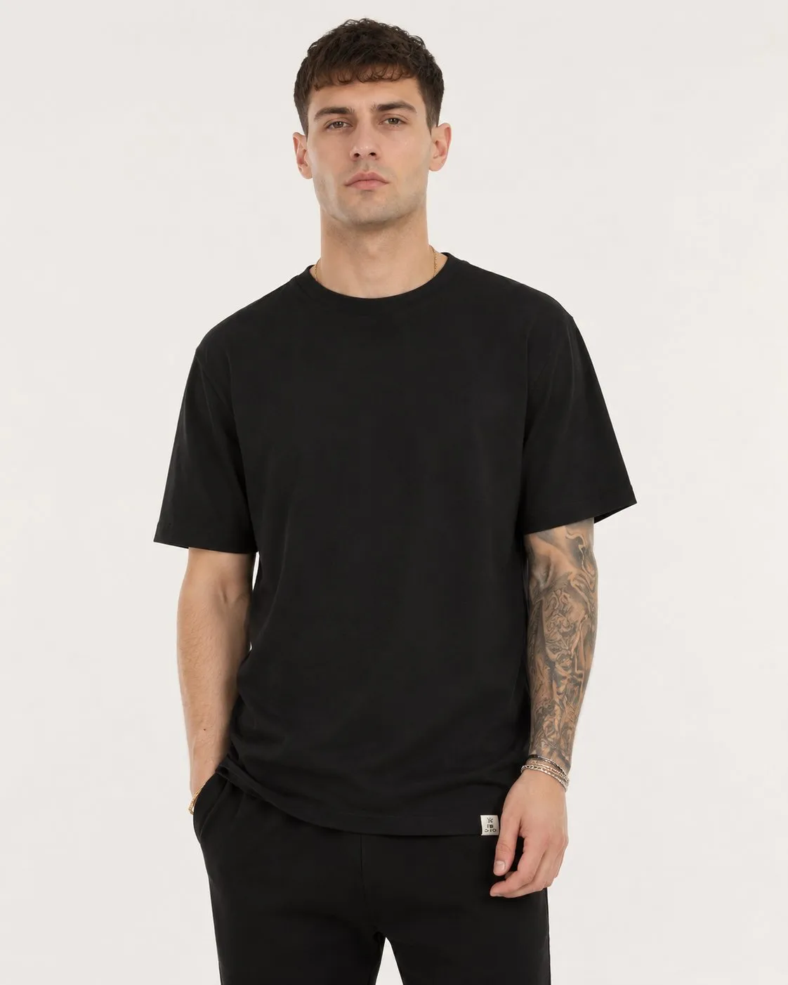 t-shirt-noir-texture-minimal_noir_6a1014f11f437