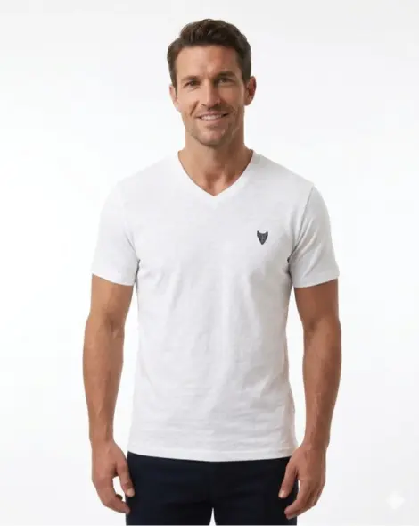 T-shirt uni homme avec un petit logo au devant