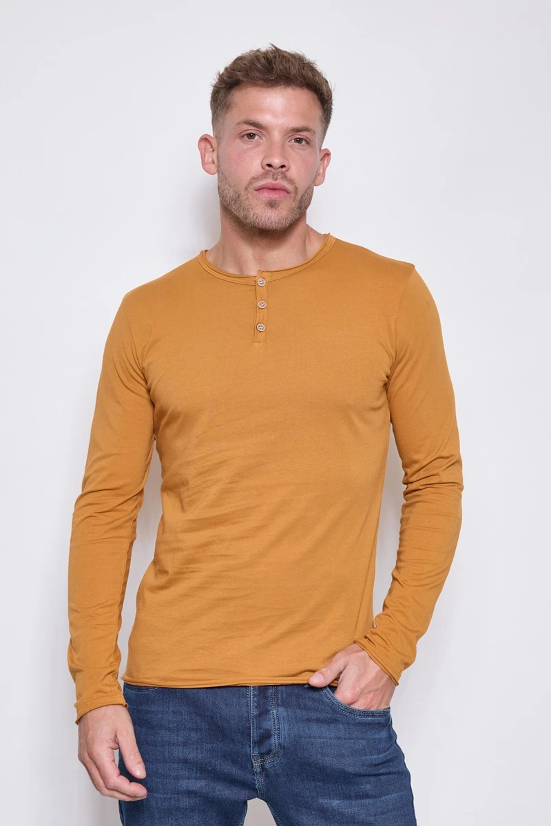 tshirt-homme-col-rond-a-boutons-uni-mmanches-longues_camel_68dd5f48947d3