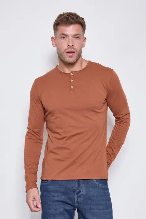 Tshirt homme col rond à boutons uni manches longues