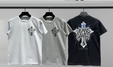 Tshirt Uni Homme avec grand imprimé au dos croix JEANS SAVES