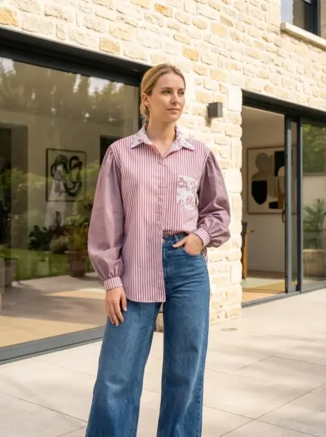 Chemise oversize en coton à rayures et fleurs - boutons et poche sur le devant