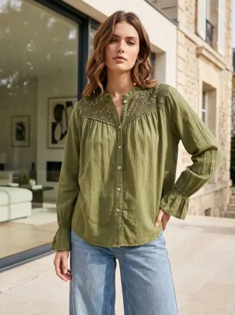 CHEMISE