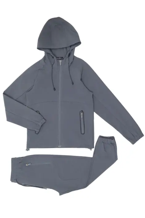 Ensemble jogging enfant avec capuche