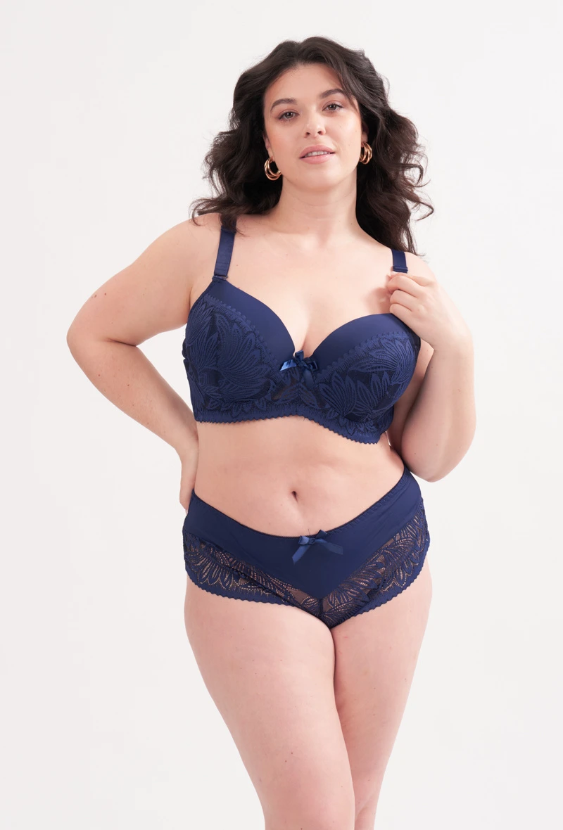 ensemble-soutien-gorge-avec-un-culotte_marine_67925996247d5