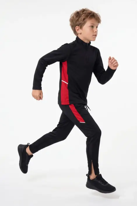 Ensemble sport pantalon et top assorti entrainement