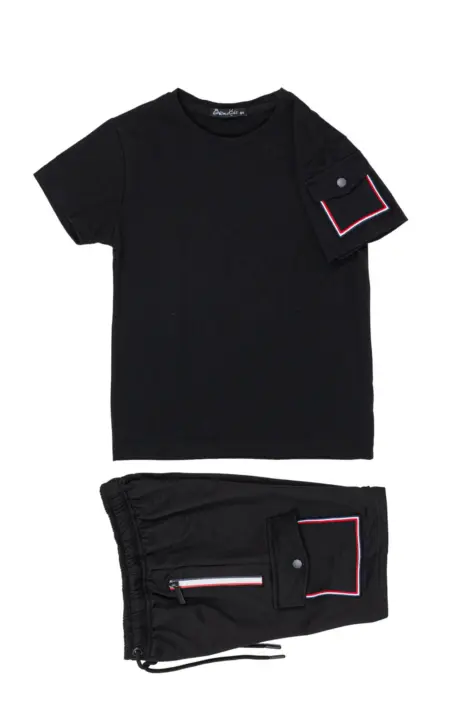 Ensemble t-shirt short avec poches sur le bras et short