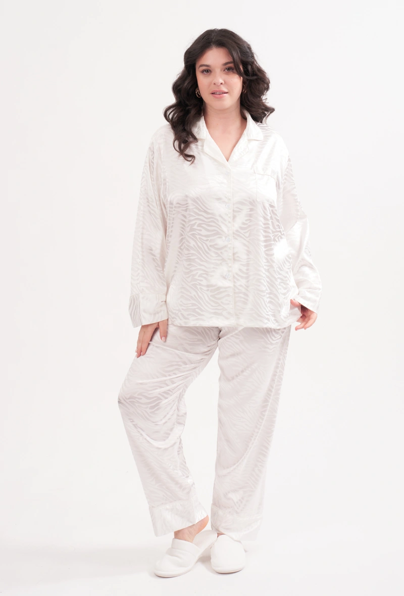 pyjamas-en-satin_blanc_68f0bf8ca15aa