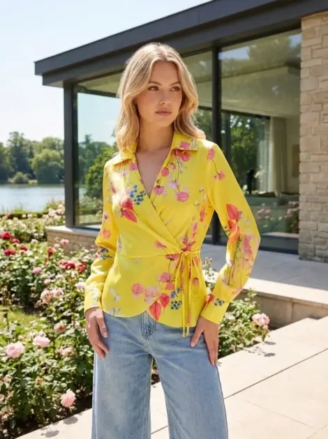 Top - Blouse en 100% viscose cache cœur fluide à nouer imprimé fleuris color?
