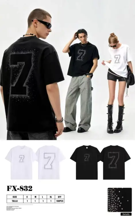 Tshirt uni homme avec motif 7 strassé