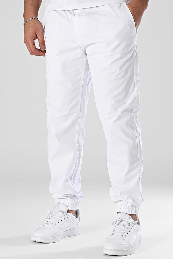 pantalon-uni-homme-simple-blanc-coupe-regular_blanc_67a63856a4a7d-1
