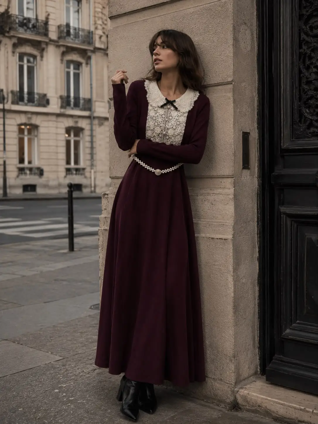 robe-longue-a-col-dentelle_prune_6a8ec85c723f3-1