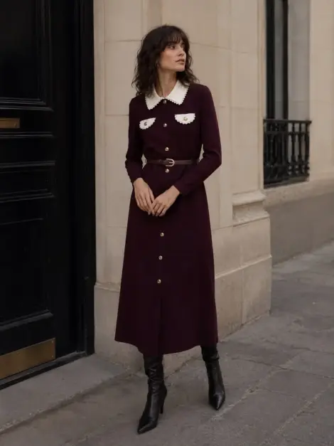 Robe longue élégante à col contrasté