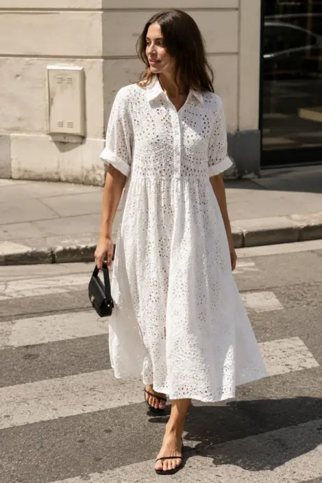 Robe manches courtes broderie anglaise