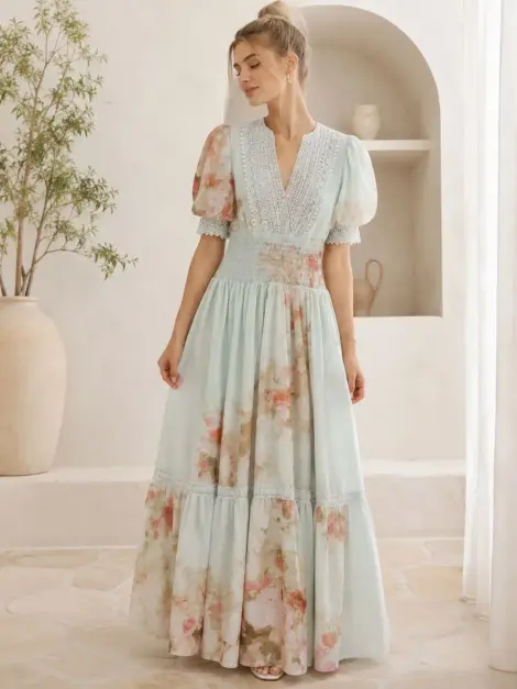 Robe fleurie dentelle